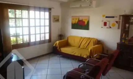 Casa em condomínio fechado com 3 quartos à venda na Rua Luiz Delfino, 39, Espírito Santo, Porto Alegre, 158 m2 por R$ 500.000