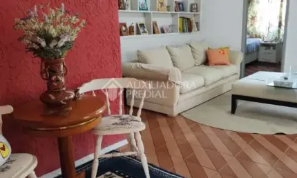 Casa em condomínio fechado com 3 quartos à venda na Rua Martim Minaberry, 395, Partenon, Porto Alegre, 335 m2 por R$ 420.000