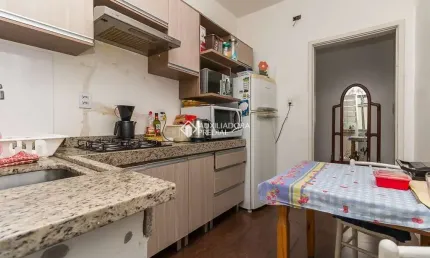 Apartamento com 2 quartos à venda na Avenida Cristóvão Colombo, 1145, Floresta, Porto Alegre, 68 m2 por R$ 295.000