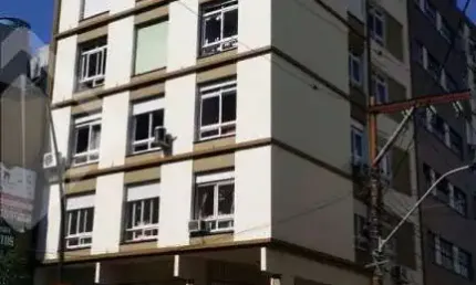 Apartamento com 2 quartos à venda na rua duque de caxias, 741, centro histórico, porto alegre, 74 m2 por r$ 410.000