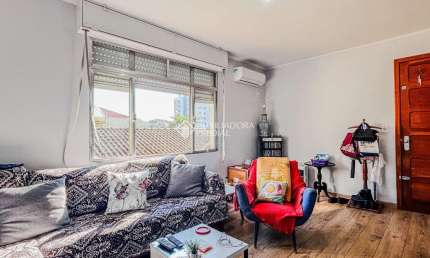 Apartamento com 3 quartos à venda na Rua Gaston Englert, 105, Vila Ipiranga, Porto Alegre, 91 m2 por R$ 450.000