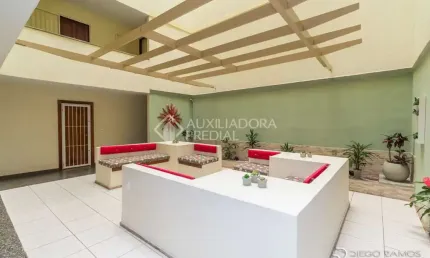 Apartamento com 2 quartos à venda na avenida palmira gobbi, 130, humaitá, porto alegre, 55 m2 por r$ 200.000
