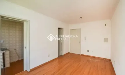 Kitnet / Stúdio à venda na Rua São Manoel, 2076, Rio Branco, Porto Alegre, 31 m2 por R$ 190.000