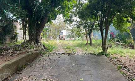 Terreno à venda na Rua Professor Joaquim Felizardo, 235, Espírito Santo, Porto Alegre, 700 m2 por R$ 320.000