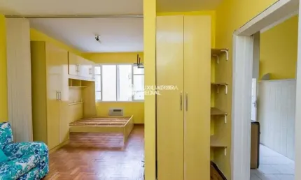 Apartamento com 1 quarto à venda na Rua Barão de Teffe, 253, Menino Deus, Porto Alegre, 37 m2 por R$ 180.000