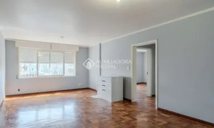 Apartamento com 2 quartos à venda na Rua Luiz de Camões, 415, Santo Antônio, Porto Alegre, 76 m2 por R$ 290.000