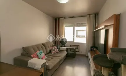 Apartamento com 2 quartos à venda na rua itiberê da cunha, 183, são sebastião, porto alegre, 70 m2 por r$ 320.000