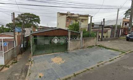 Casa com 2 quartos à venda na Rua Seival, 128, Vila Jardim, Porto Alegre, 78 m2 por R$ 180.000