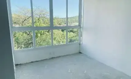 Apartamento com 2 quartos à venda na Avenida da Cavalhada, 4428, Cavalhada, Porto Alegre, 43 m2 por R$ 214.900