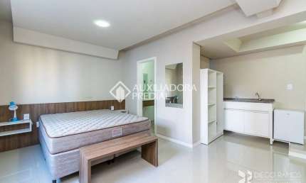 Apartamento com 1 quarto à venda na Rua Marechal Floriano Peixoto, 631, Centro Histórico, Porto Alegre, 29 m2 por R$ 219.014