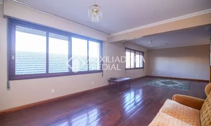 Apartamento com 3 quartos à venda na avenida bastian, 92, menino deus, porto alegre, 144 m2 por r$ 650.000
