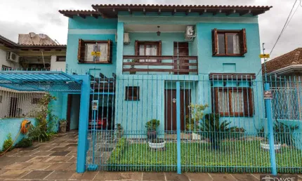 Casa com 3 quartos à venda na Rua Abaeté, 387, Sarandi, Porto Alegre, 225 m2 por R$ 990.000