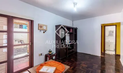 Casa com 3 quartos à venda na acesso josé marcelino martins, 339, jardim itu sabará, porto alegre, 159 m2 por r$ 500.000