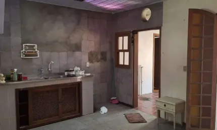 Casa com 3 quartos à venda na Rua Afonso Arinos, 201, Camaquã, Porto Alegre, 120 m2 por R$ 390.000