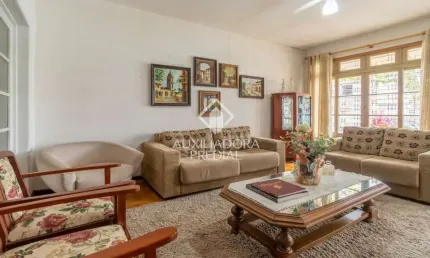 Casa com 3 quartos à venda na avenida pernambuco, 2728, navegantes, porto alegre, 300 m2 por r$ 955.000