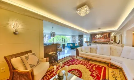 Apartamento com 3 quartos à venda na Rua Miguel Couto, 893, Menino Deus, Porto Alegre, 231 m2 por R$ 2.150.000