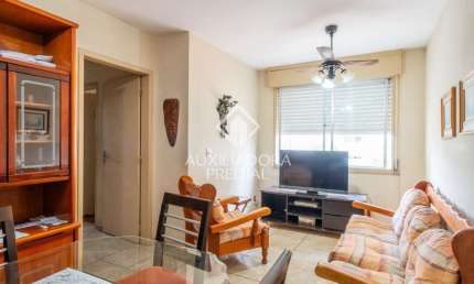 Apartamento com 3 quartos à venda na Rua Doutor Pereira Neto, 620, Tristeza, Porto Alegre, 80 m2 por R$ 330.000