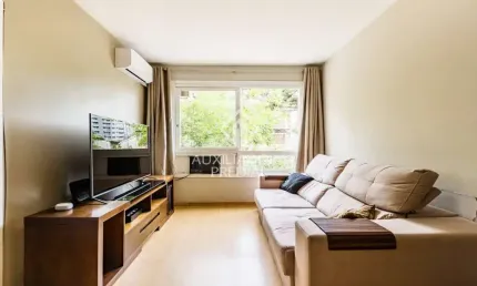 Apartamento com 2 quartos à venda na Rua Luiz Cosme, 275, Passo da Areia, Porto Alegre, 59 m2 por R$ 320.000