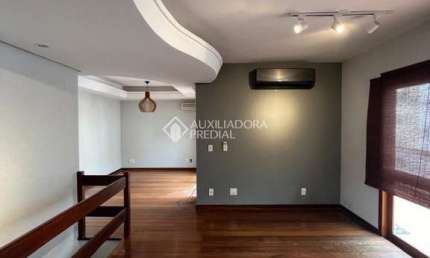 Cobertura com 2 quartos à venda na Rua Doutor Freire Alemão, 490, Mont Serrat, Porto Alegre, 147 m2 por R$ 890.000