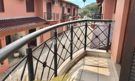 Casa em condomínio fechado com 3 quartos à venda na Rua Oscar Schneider, 83, Medianeira, Porto Alegre, 173 m2 por R$ 750.000