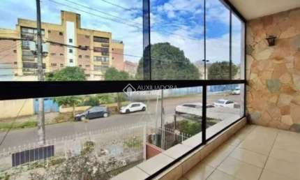 Casa com 3 quartos à venda na Rua Ângelo Barcelos, 75, Vila João Pessoa, Porto Alegre, 285 m2 por R$ 600.000