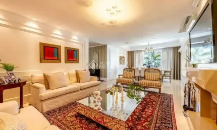 Casa com 3 quartos à venda na Rua Araponga, 95, Chácara das Pedras, Porto Alegre, 350 m2 por R$ 2.200.000