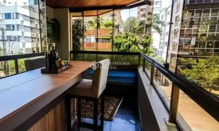 Apartamento com 3 quartos à venda na Rua Marcelo Gama, 1317, Auxiliadora, Porto Alegre, 132 m2 por R$ 1.150.000