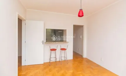 Apartamento com 2 quartos para alugar na Avenida Protásio Alves, 3928, Petrópolis, Porto Alegre, 64 m2 por R$ 2.000