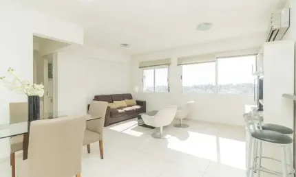 Apartamento com 2 quartos para alugar na Avenida Bento Gonçalves, 1515, Partenon, Porto Alegre, 67 m2 por R$ 2.600