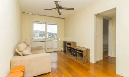 Apartamento com 1 quarto para alugar na Rua Oswaldo Pereira de Freitas, 135, Partenon, Porto Alegre, 40 m2 por R$ 1.550