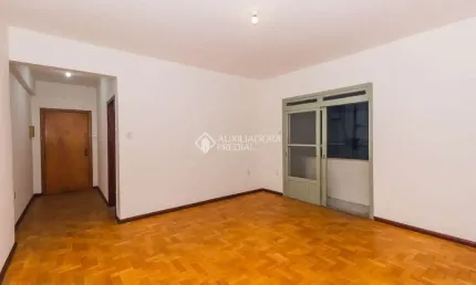 Apartamento com 2 quartos para alugar na rua senhor dos passos, 251, centro histórico, porto alegre, 120 m2 por r$ 1.800
