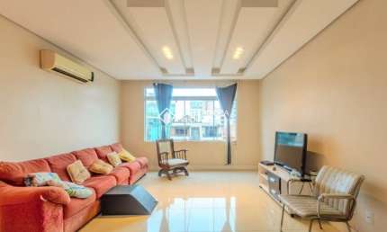 Apartamento com 3 quartos para alugar na Rua Mariante, 1026, Rio Branco, Porto Alegre, 137 m2 por R$ 3.600