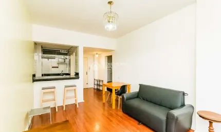 Apartamento com 1 quarto para alugar na rua duque de caxias, 955, centro histórico, porto alegre, 50 m2 por r$ 2.300