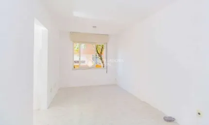 Apartamento com 2 quartos para alugar na rua professor pedro santa helena, 705, jardim do salso, porto alegre, 42 m2 por r$ 1.350