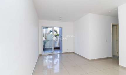 Apartamento com 3 quartos para alugar na Avenida Arnaldo Bohrer, 235, Teresópolis, Porto Alegre, 70 m2 por R$ 3.400
