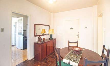 Apartamento com 2 quartos para alugar na Rua Pinto Bandeira, 476, Centro Histórico, Porto Alegre, 74 m2 por R$ 2.300