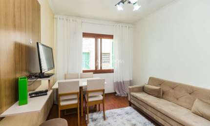 Apartamento com 3 quartos para alugar na Beco Antônio Carvalho, 1684, Jardim Carvalho, Porto Alegre, 72 m2 por R$ 2.500
