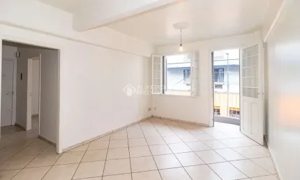 Apartamento com 3 quartos para alugar na Rua Coronel Vicente, 520, Centro Histórico, Porto Alegre, 104 m2 por R$ 2.200
