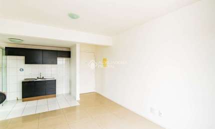 Apartamento com 2 quartos para alugar na Rua Ney da Gama Ahrends, 51, Protásio Alves, Porto Alegre, 56 m2 por R$ 1.600
