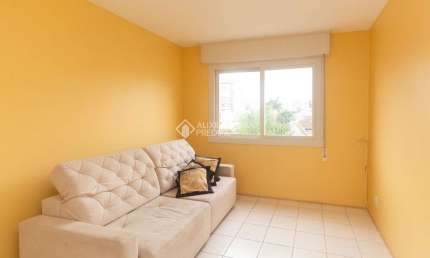Apartamento com 2 quartos para alugar na Rua Portuguesa, 279, Partenon, Porto Alegre, 58 m2 por R$ 2.000