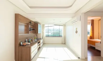Apartamento com 2 quartos para alugar na Avenida Teresópolis, 3236, Teresópolis, Porto Alegre, 70 m2 por R$ 2.200