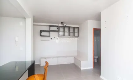 Apartamento com 2 quartos para alugar na Rua Abram Goldsztein, 446, Jardim Carvalho, Porto Alegre, 58 m2 por R$ 2.600