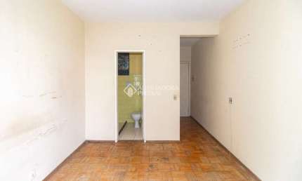 Kitnet / Stúdio para alugar na Avenida Senador Salgado Filho, 327, Centro Histórico, Porto Alegre, 20 m2 por R$ 700