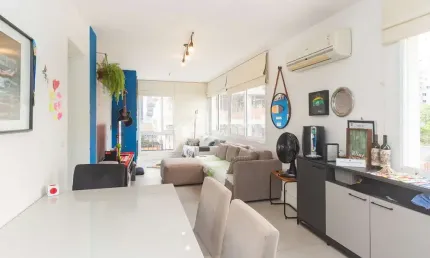 Apartamento com 2 quartos para alugar na Avenida Montenegro, 329, Petrópolis, Porto Alegre, 76 m2 por R$ 4.600