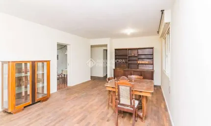 Apartamento com 3 quartos para alugar na Rua Quintino Bocaiúva, 1177, Rio Branco, Porto Alegre, 118 m2 por R$ 5.789