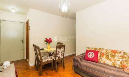 Apartamento com 3 quartos para alugar na Avenida Ipiranga, 4776, Petrópolis, Porto Alegre, 80 m2 por R$ 3.500