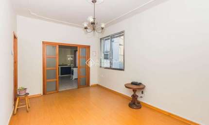 Apartamento com 3 quartos para alugar na Rua Augusto Pestana, 57, Santana, Porto Alegre, 92 m2 por R$ 2.600