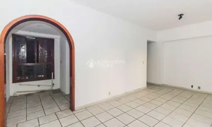 Kitnet / Stúdio para alugar na Rua Pinto Bandeira, 486, Centro Histórico, Porto Alegre, 64 m2 por R$ 1.450
