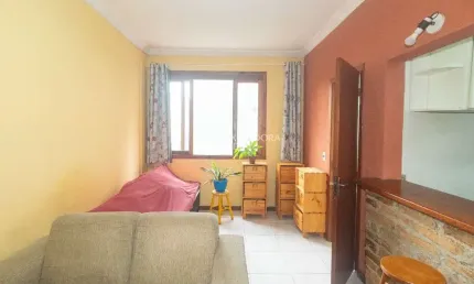 Kitnet / Stúdio para alugar na Avenida João Pessoa, 1203, Centro Histórico, Porto Alegre, 25 m2 por R$ 1.250