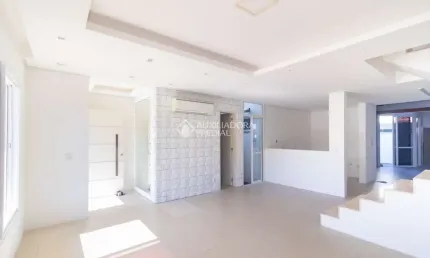Casa em condomínio fechado com 4 quartos para alugar na rua eroni soares machado, 300, hípica, porto alegre, 151 m2 por r$ 7.800
